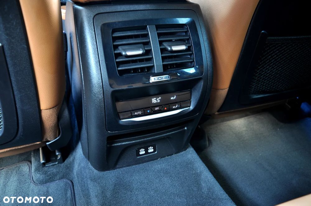 BMW X4 xDrive30i M Sport - 30