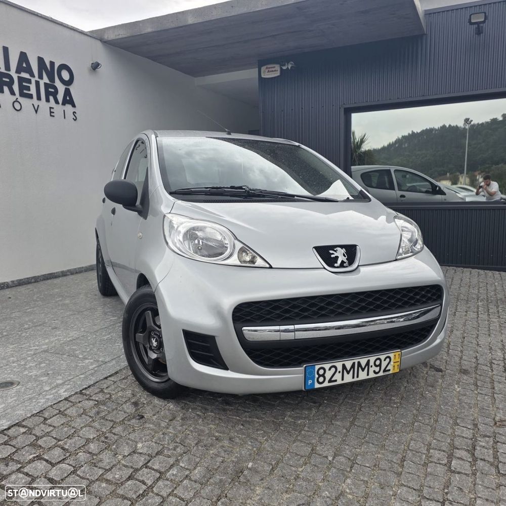 Peugeot 107 1.0 Urban - 16