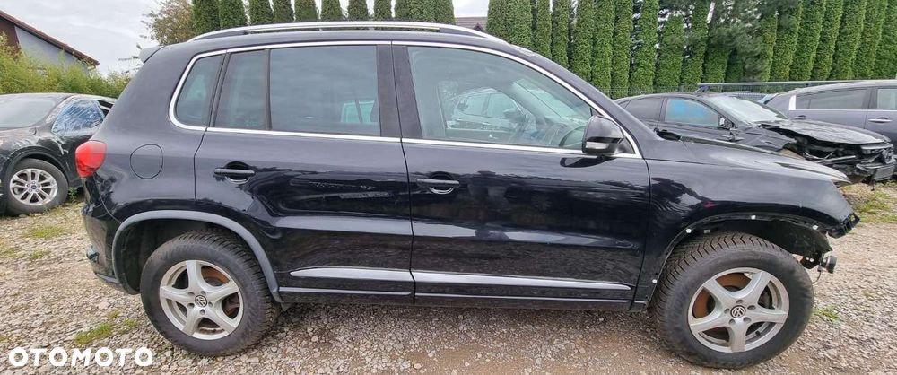 Volkswagen Tiguan - 16