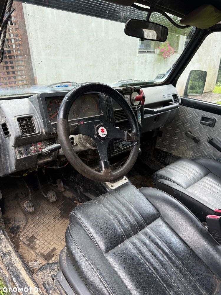 Suzuki Samurai 1.3 JX Canvas Top - 4