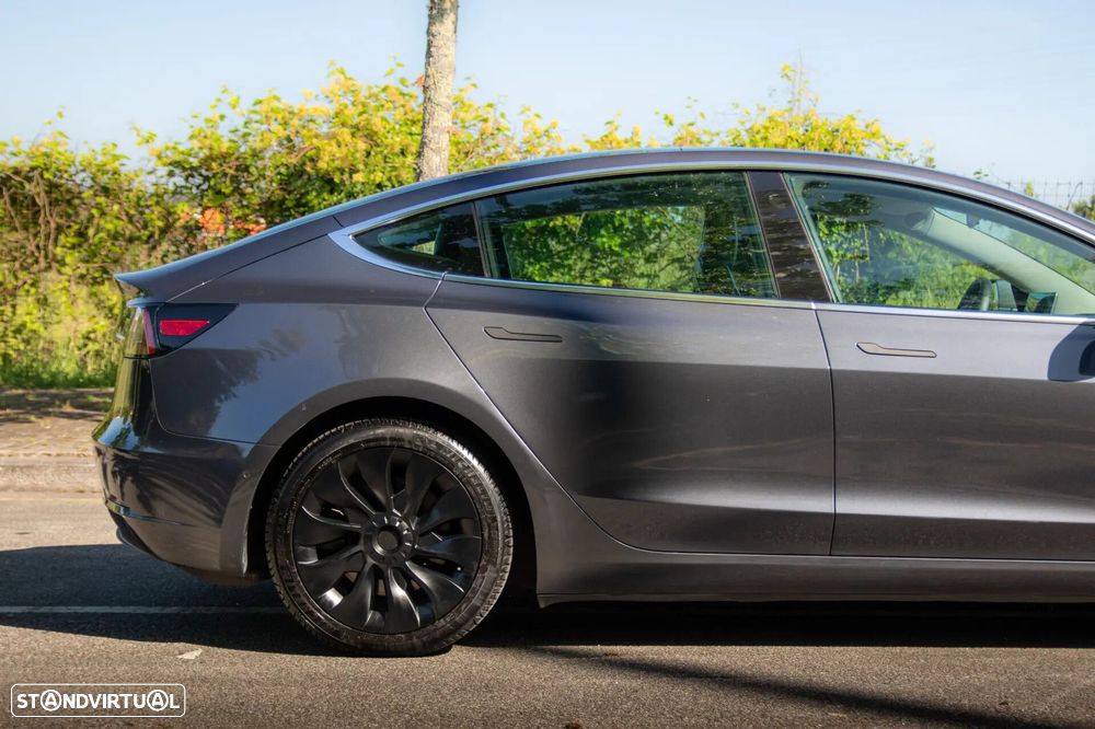 Tesla Model 3 Standard Range Plus RWD - 36