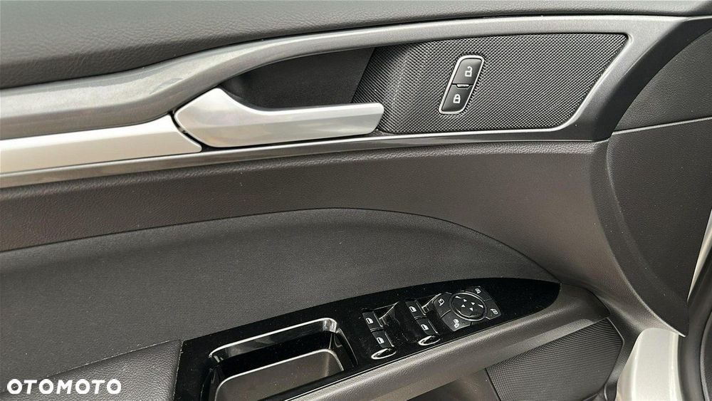 Ford Mondeo - 14