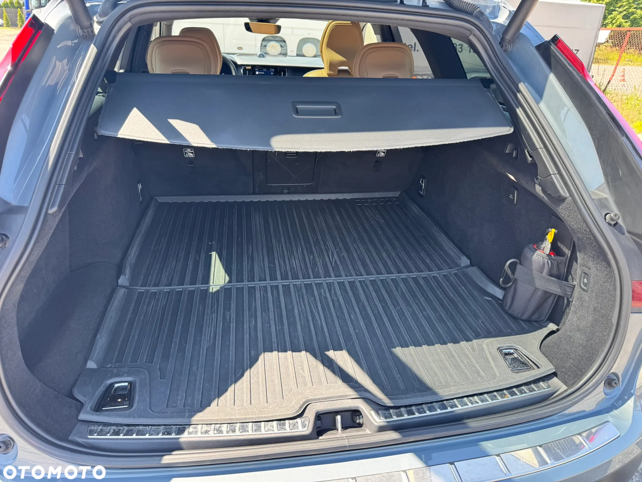 Volvo V90 Cross Country D5 AWD Pro - 8