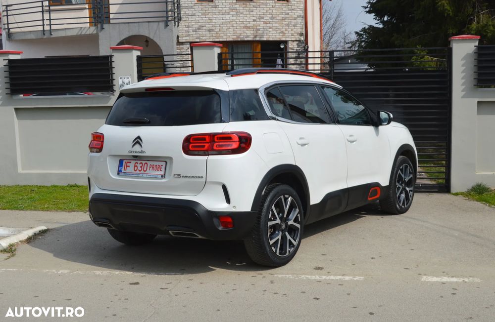 Citroën C5 Aircross 1.6 PureTech S&S EAT8 Shine - 17