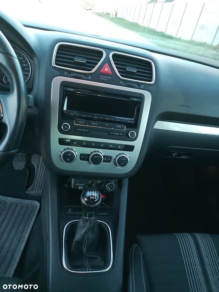 Volkswagen Scirocco 1.4 TSI Perfectline R-Style - 9