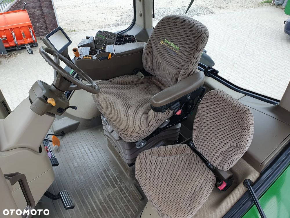 John Deere 7200 R - 12