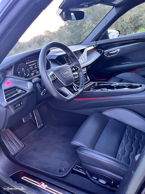 Audi RS e-tron GT quattro - 5