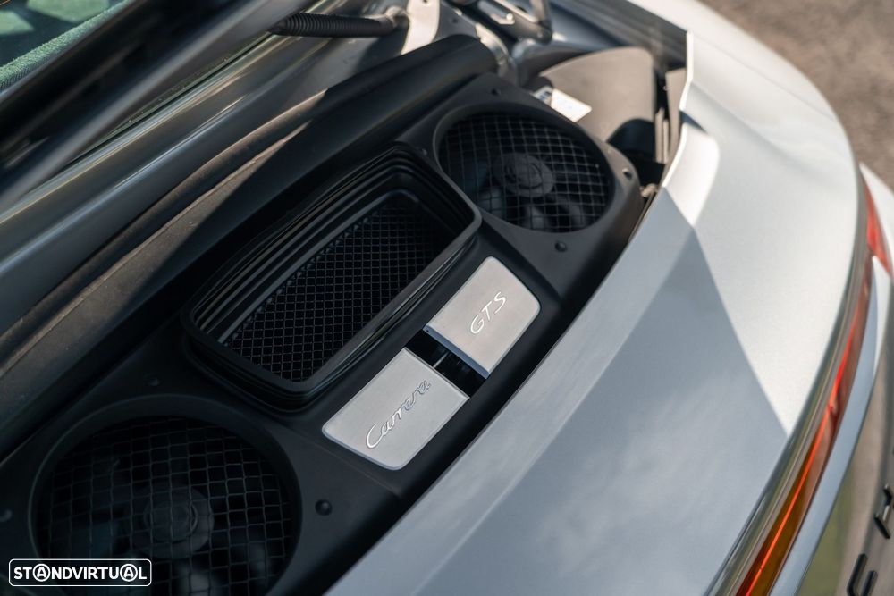 Porsche 911 (991) Carrera 4 GTS PDK - 9