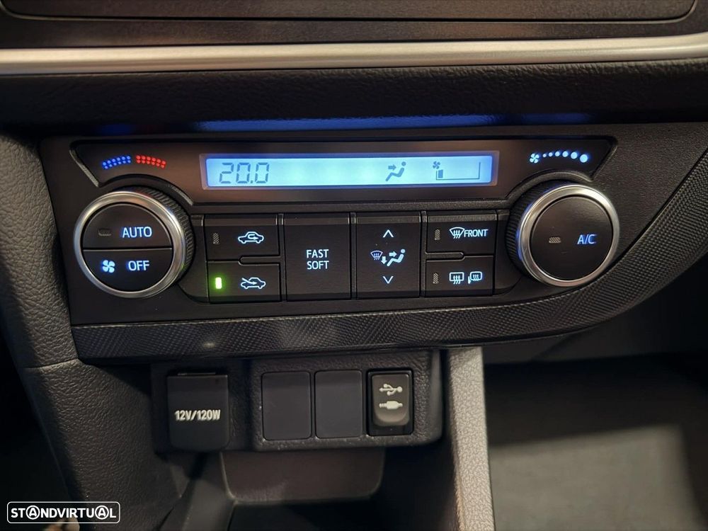 Toyota Auris Touring Sports 1.4 D-4D Comfort - 18