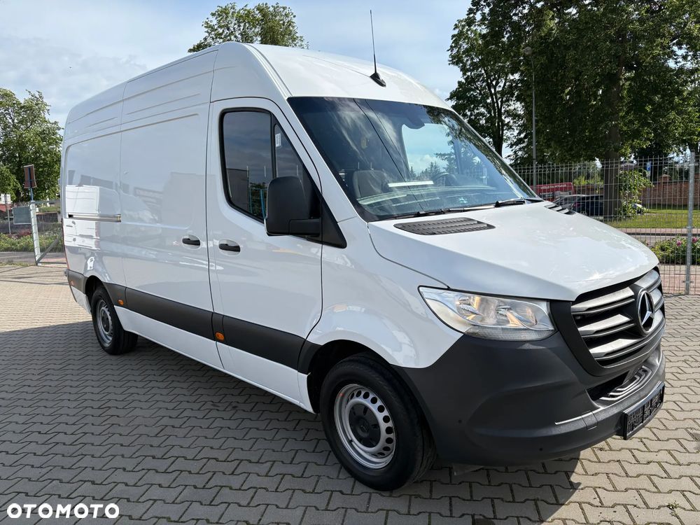 Mercedes-Benz Sprinter 315 317 - 2