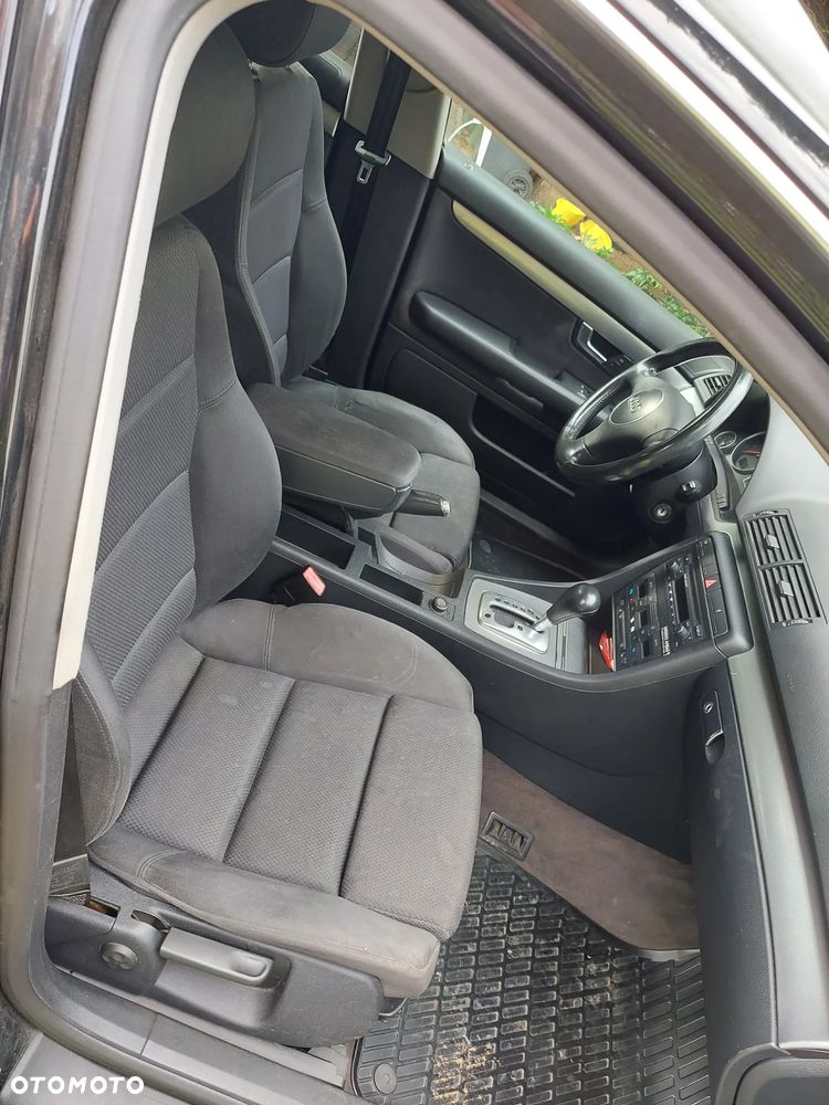 Audi A4 Avant - 10