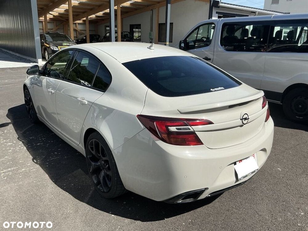 Opel Insignia 2.8 T V6 OPC - 4