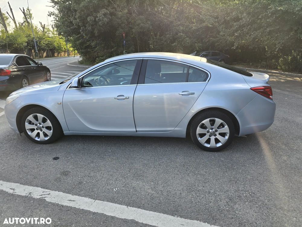 Opel Insignia - 12