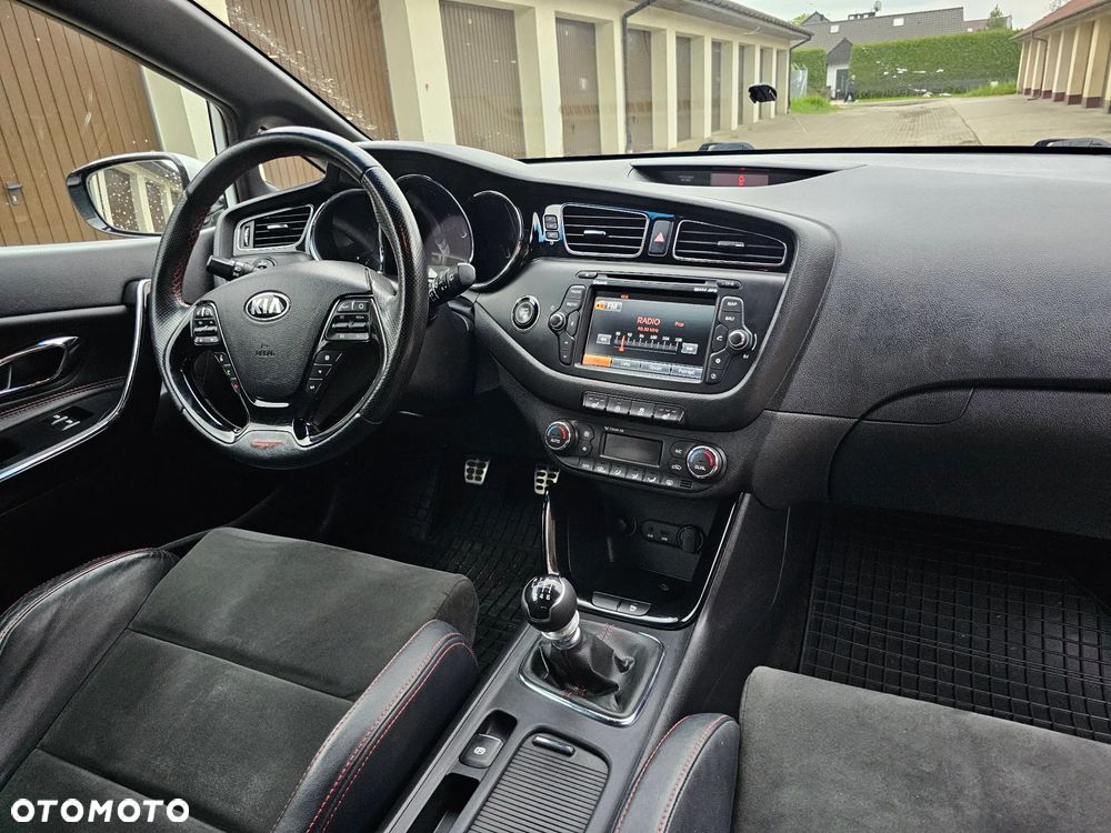 Kia Ceed 1.6 T-GDI GT-Track - 21