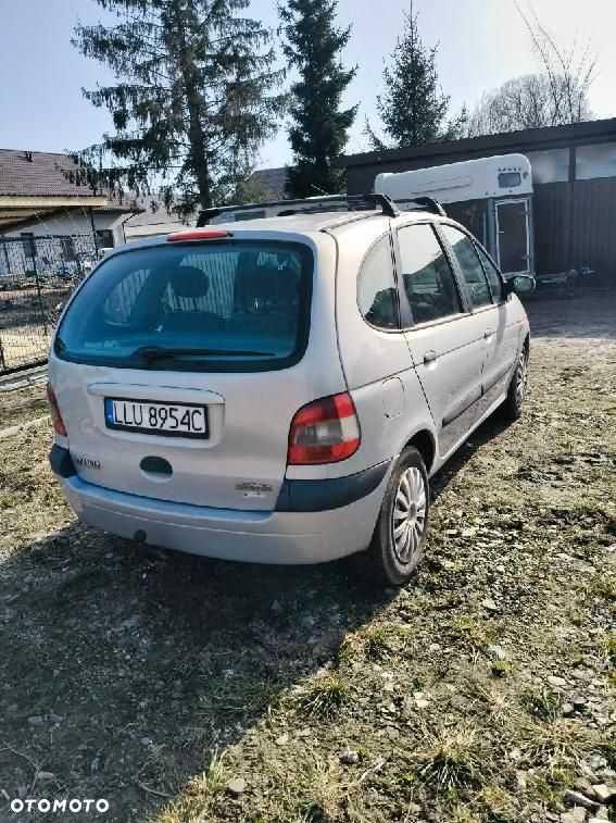 Renault Scenic - 3