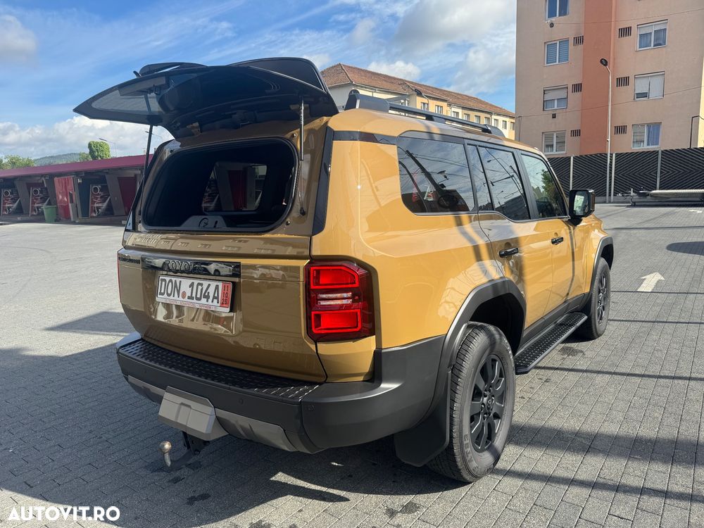 Toyota Land Cruiser 250 2.8l D-4D 204 CP A/T 5 locuri Dynamic - 12