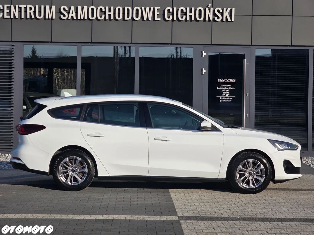 Ford Focus 1.0 EcoBoost mHEV Titanium - 6