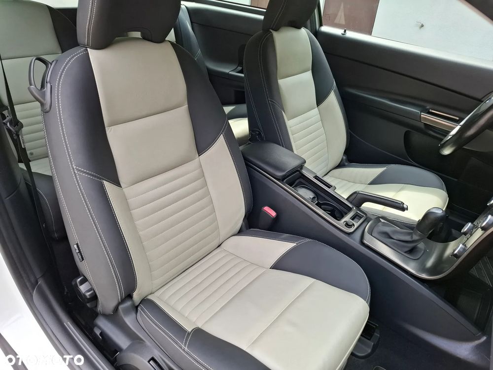 Volvo C30 - 16