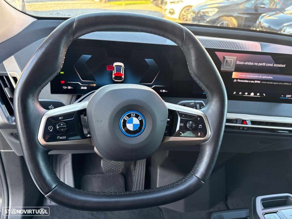 BMW iX xDrive 40 - 19
