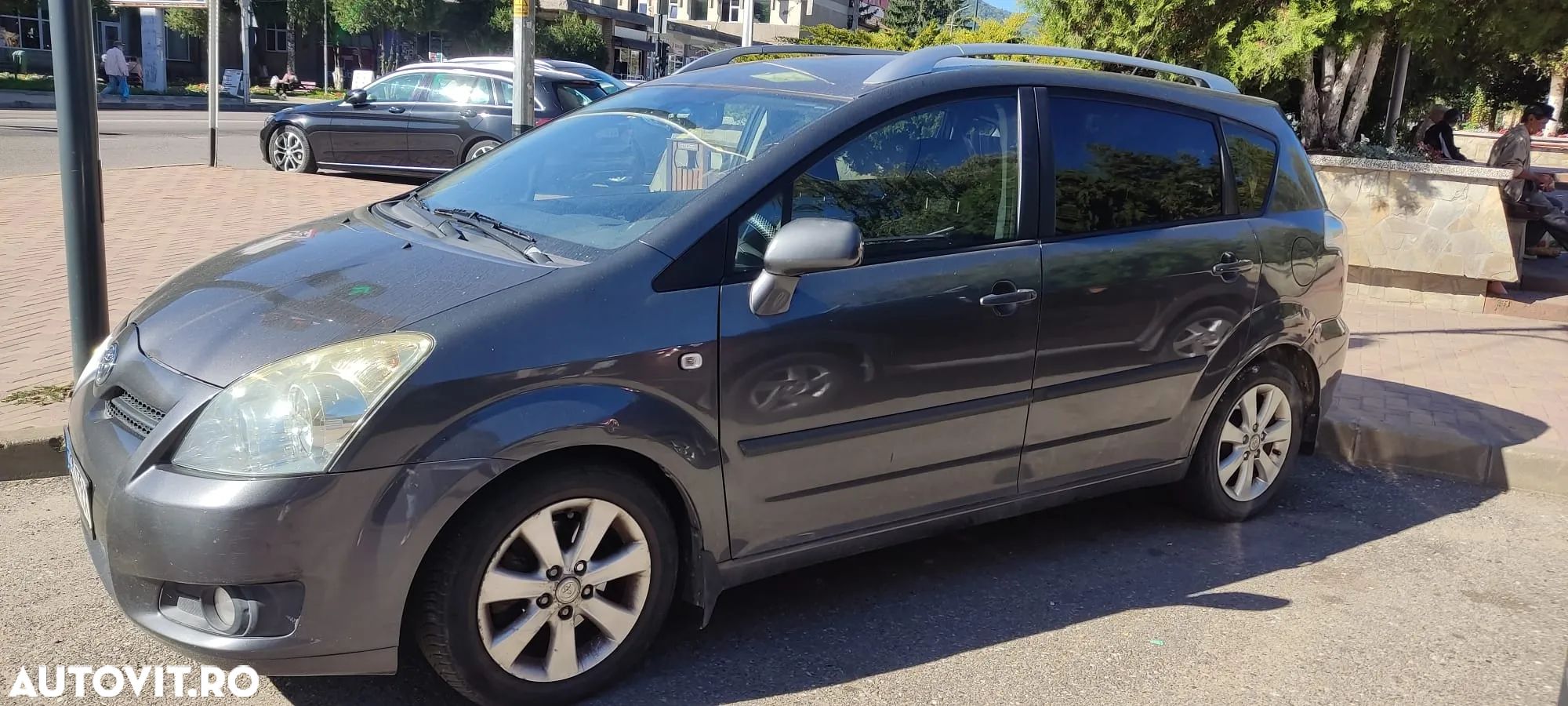 Toyota Corolla Verso - 1