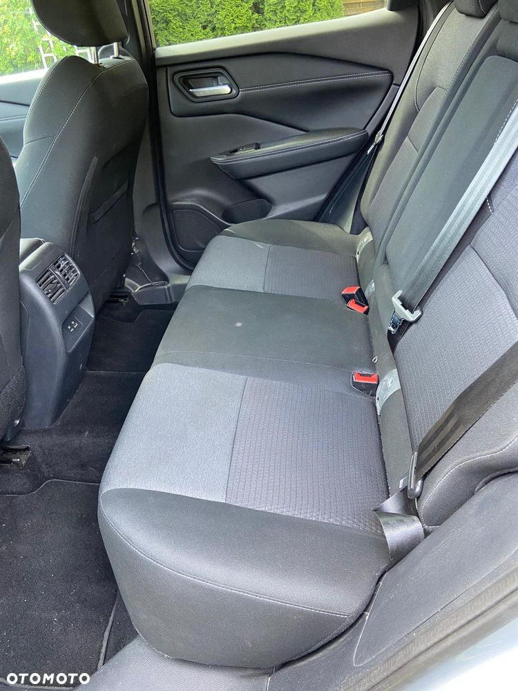 Nissan Qashqai 1.3 DIG-T MHEV N-Connecta - 9