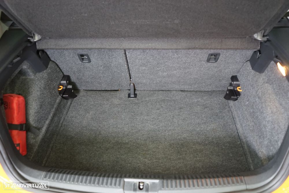 VW Polo - 13