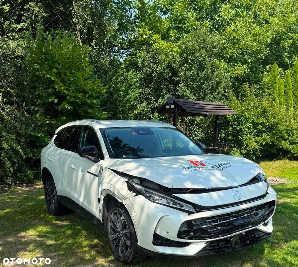 MG HS 1.5 T-GDI Exclusive DCT - 8