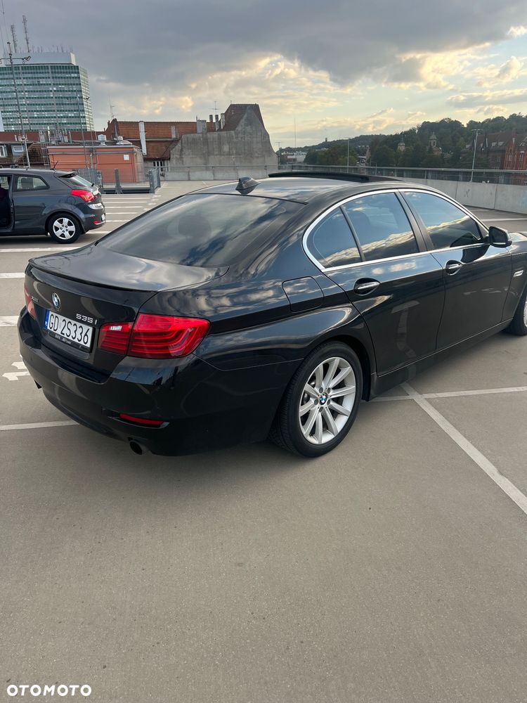 BMW Seria 5 535i xDrive - 6