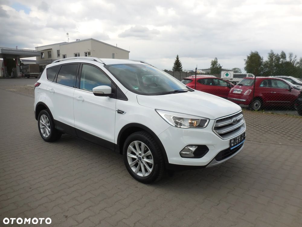 Ford Kuga - 3