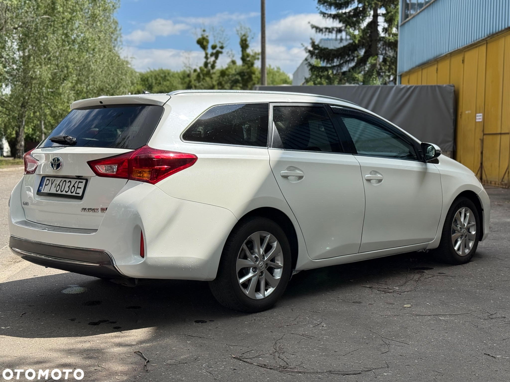 Toyota Auris 1.8 VVT-i Hybrid Automatik Comfort - 6