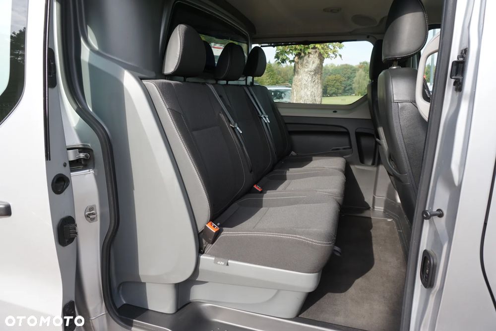 Nissan NV300 - 9