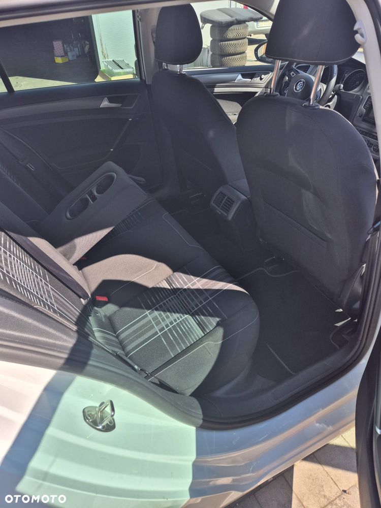 Volkswagen Golf 1.4 TSI BlueMotion Technology Lounge - 21