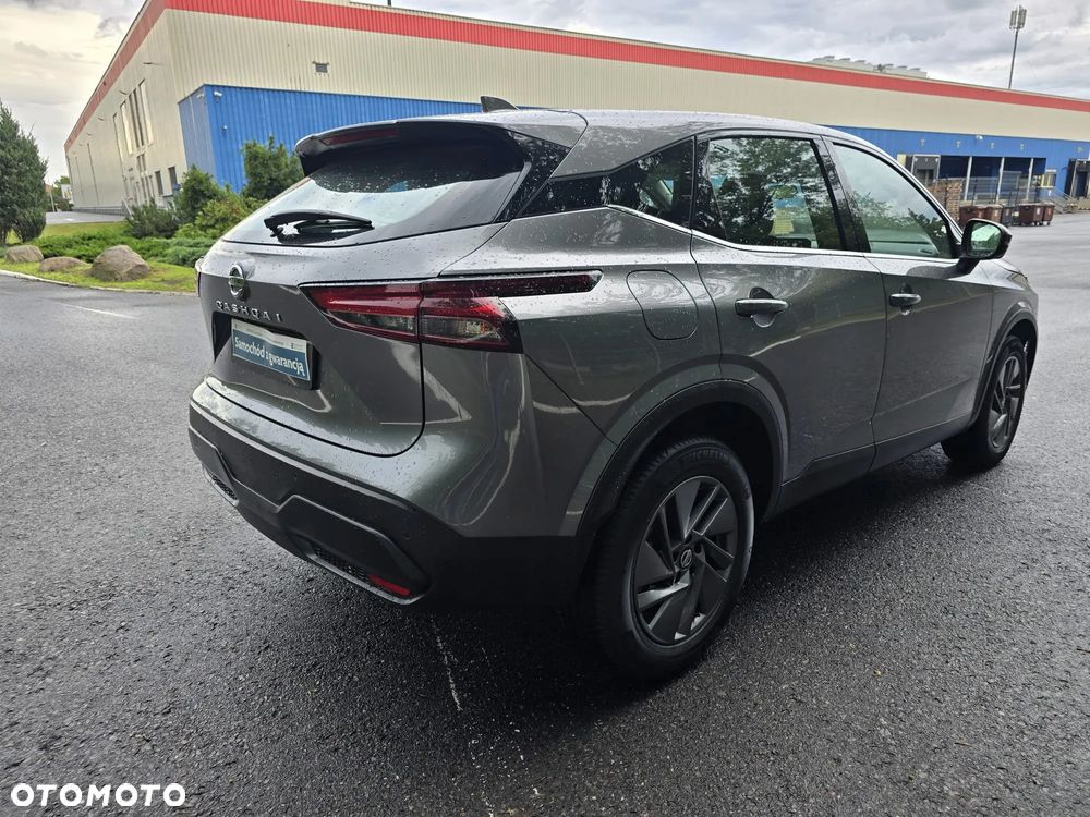 Nissan Qashqai 1.3 DIG-T Tekna DCT - 2