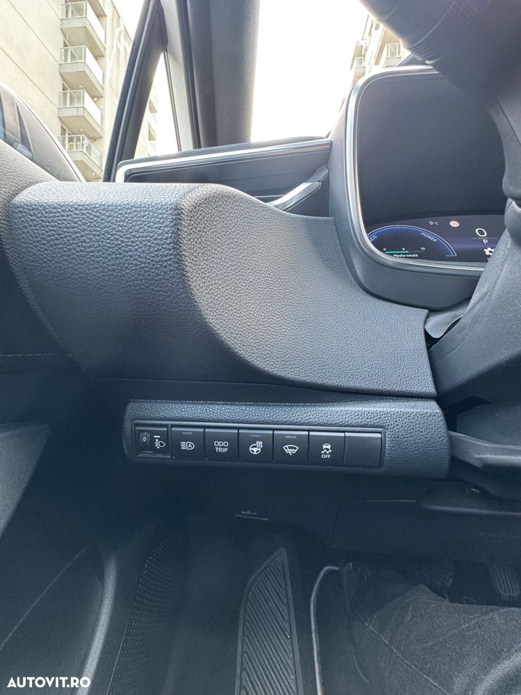 Toyota Corolla 1.8 HSD Dynamic - 13