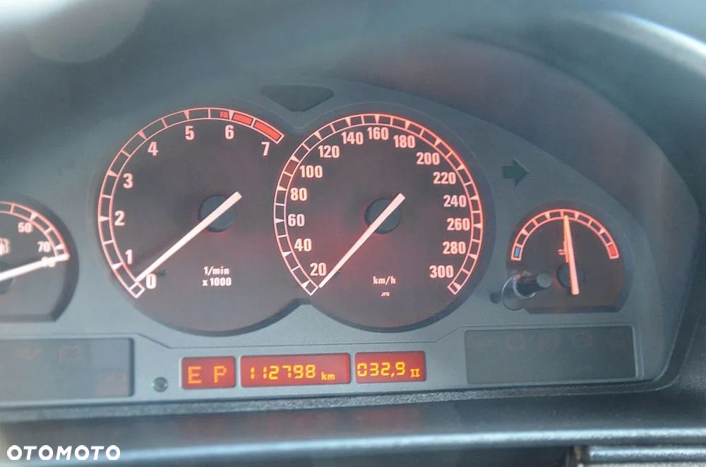 BMW Seria 8 850 Ci - 31