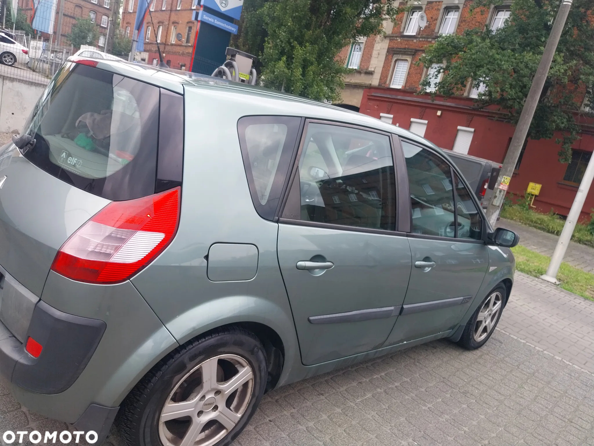 Renault Scenic 2.0 Confort Authentique - 3