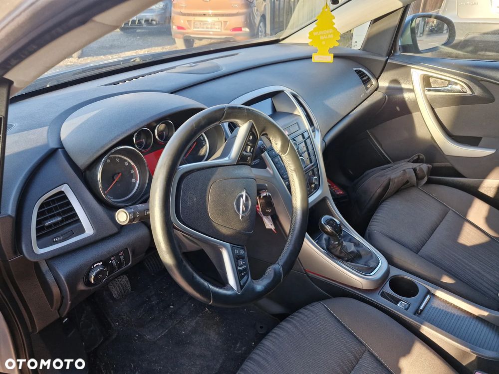 Opel Astra - 9