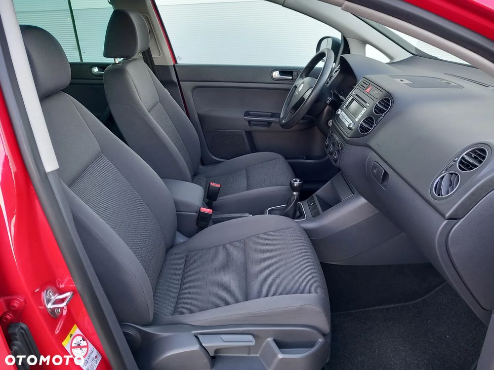 Volkswagen Golf Plus - 9