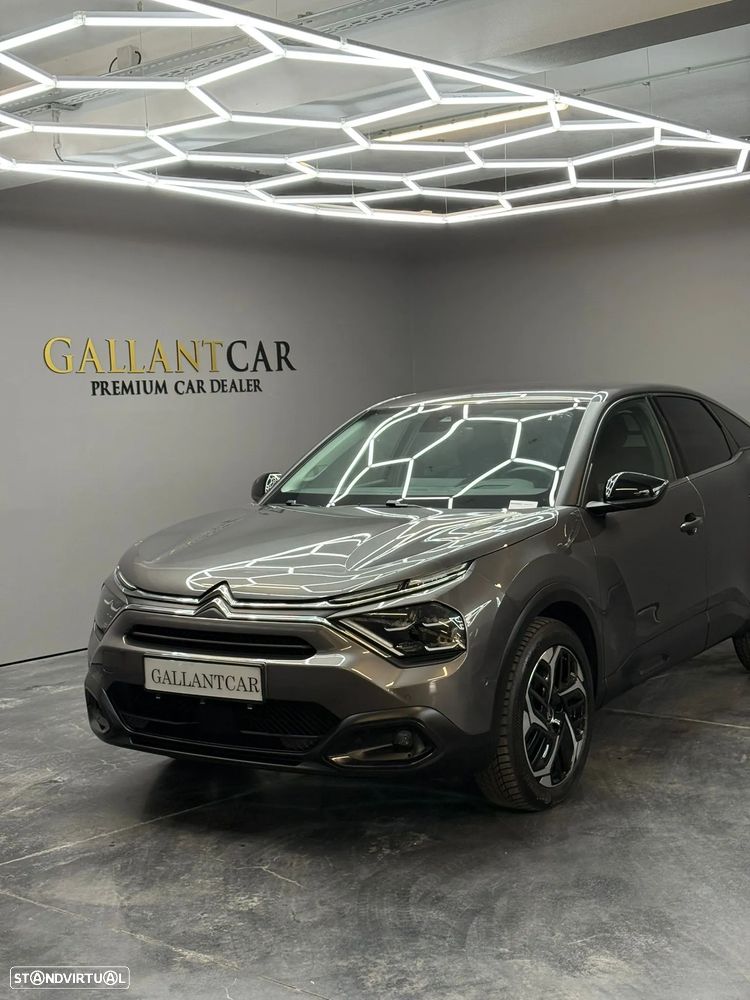 Citroën C4 1.2 PureTech Shine - 2