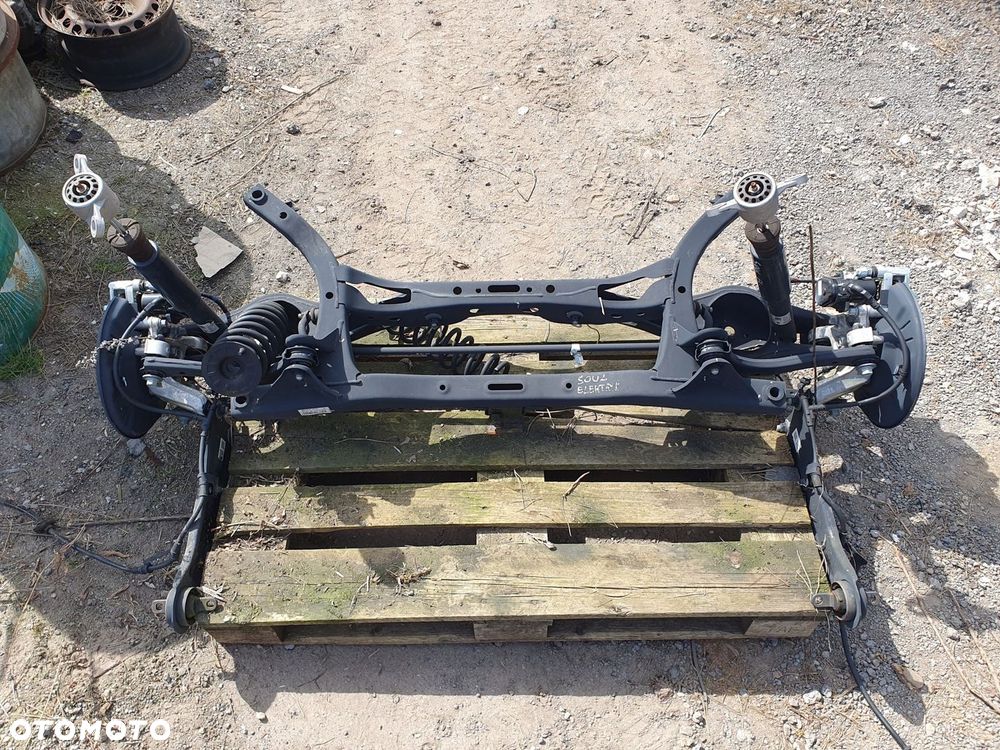 KIA SOUL III ZAWIESZENIE BELKA TYŁ SANKI 2023 - 1