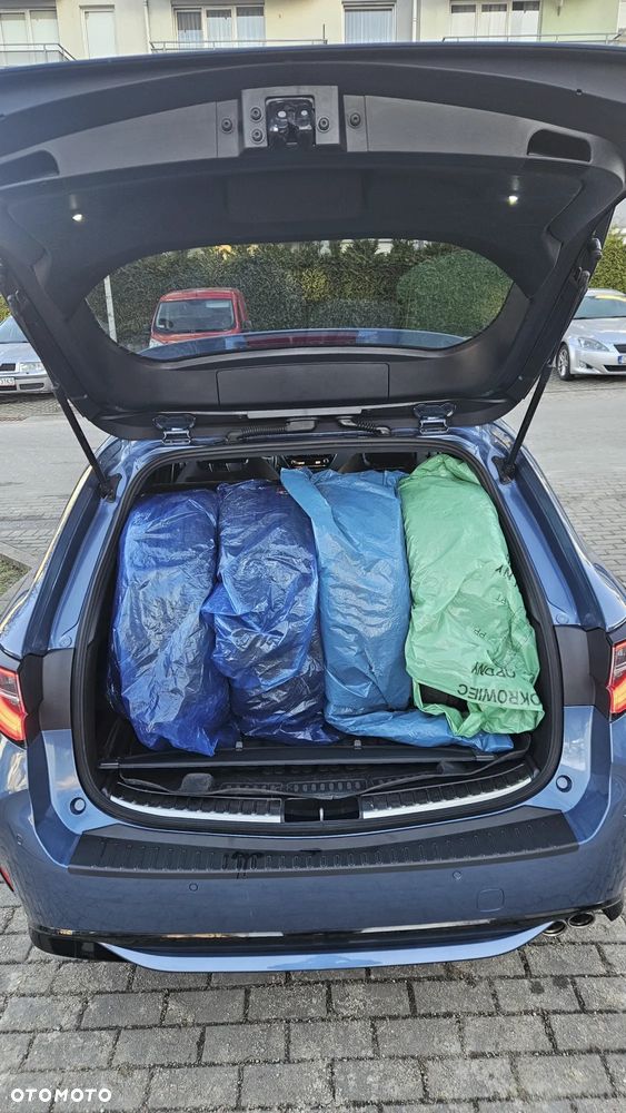 Toyota Corolla 2.0 Hybrid Executive - 7