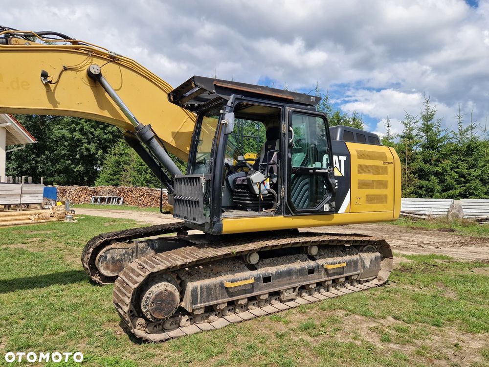 Caterpillar 329E - 2