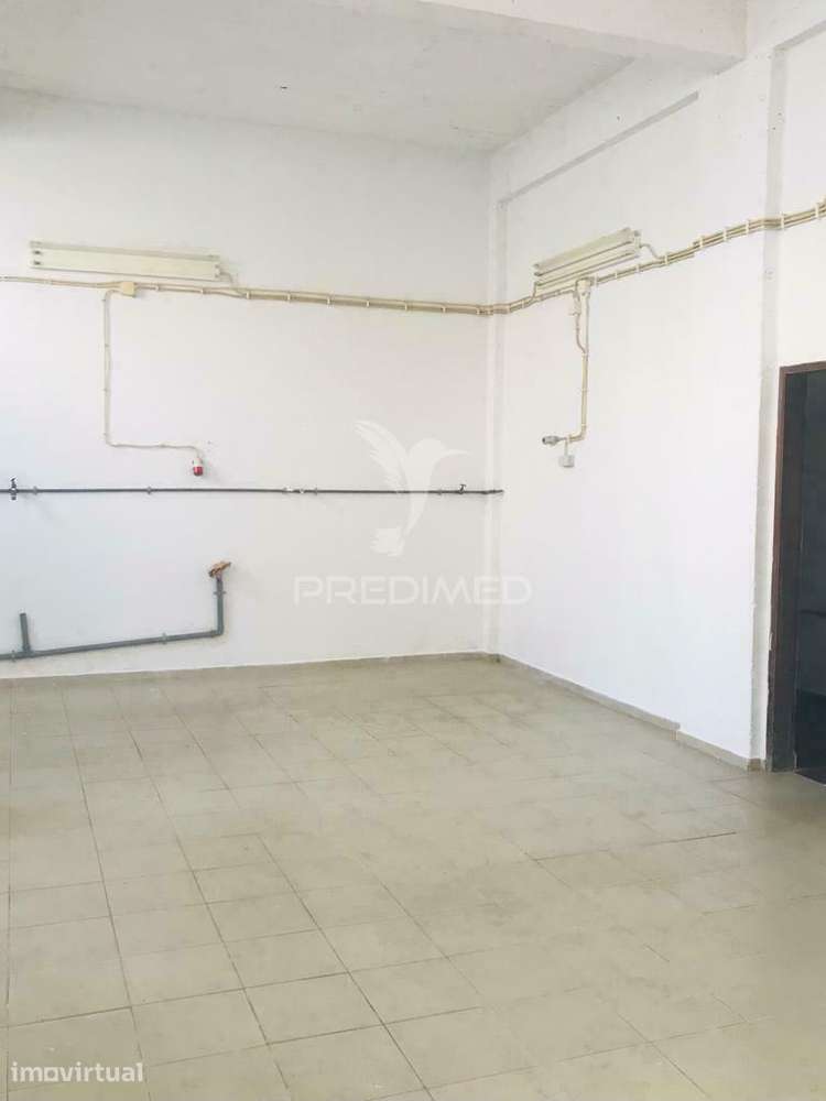 Loja  em Portimão em Local com Serviços Comerciais Diversos - Grande imagem: 5/12