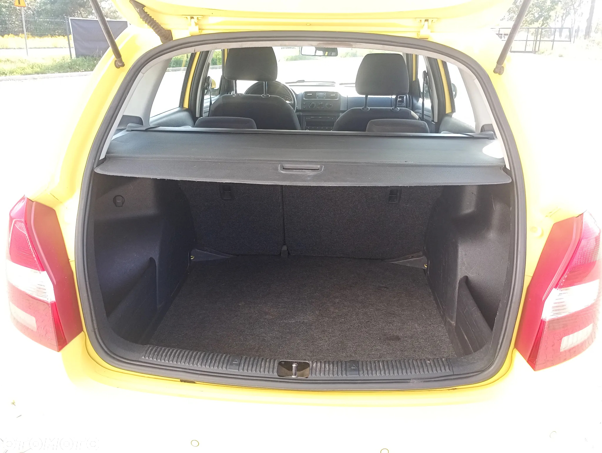 Skoda Fabia 1.6 TDI DPF Comfort - 6