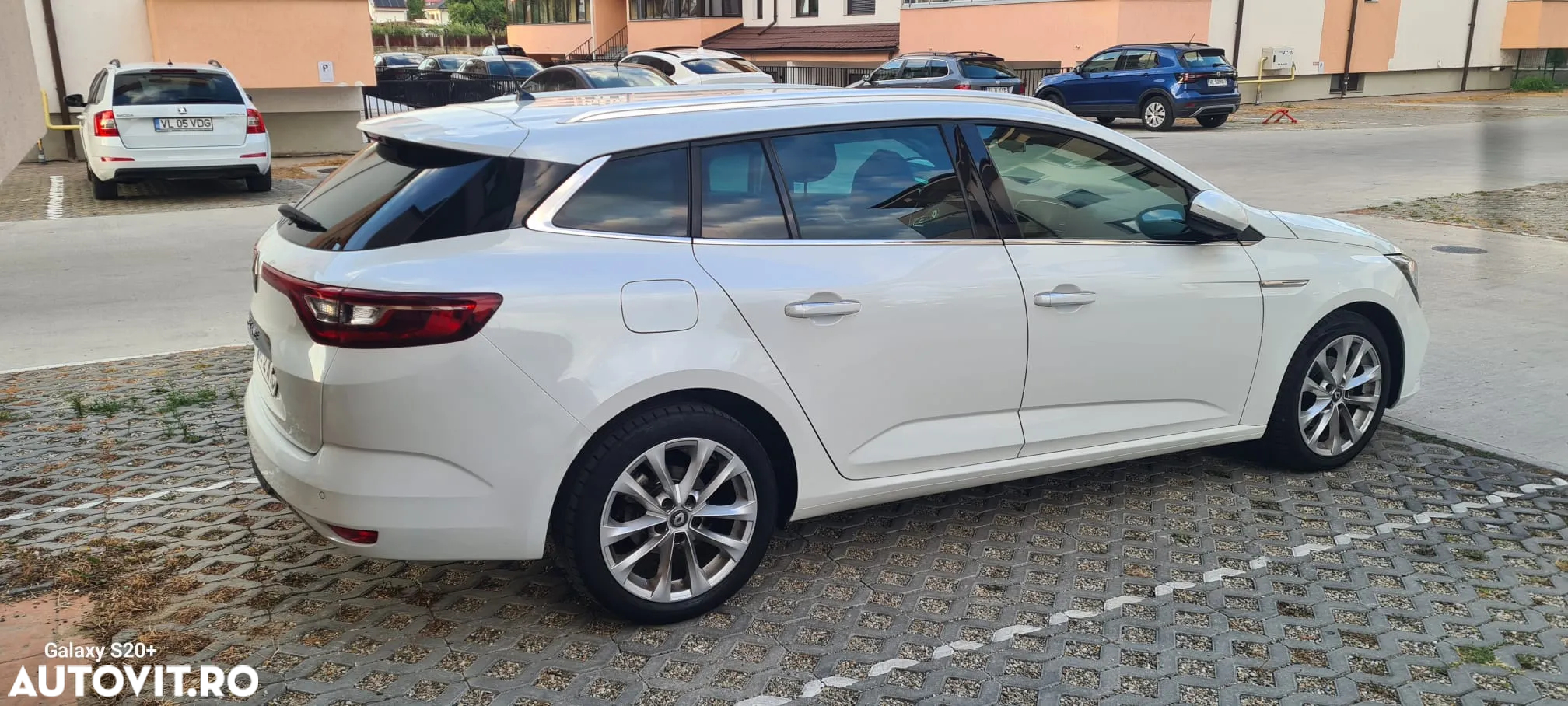 Renault Megane ENERGY dCi 110 EDC INTENS - 2