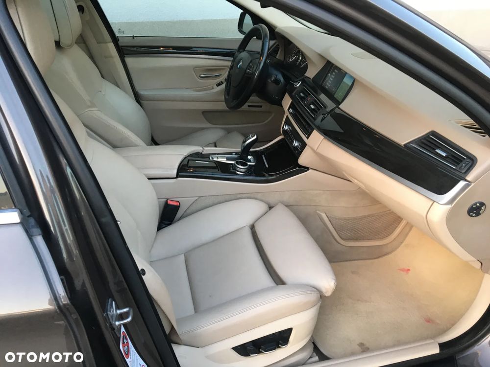 BMW Seria 5 535d Sport-Aut Luxury Line - 10