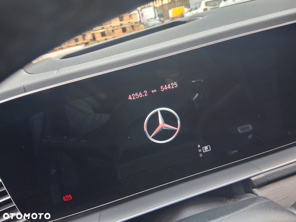 Mercedes-Benz GLS - 8