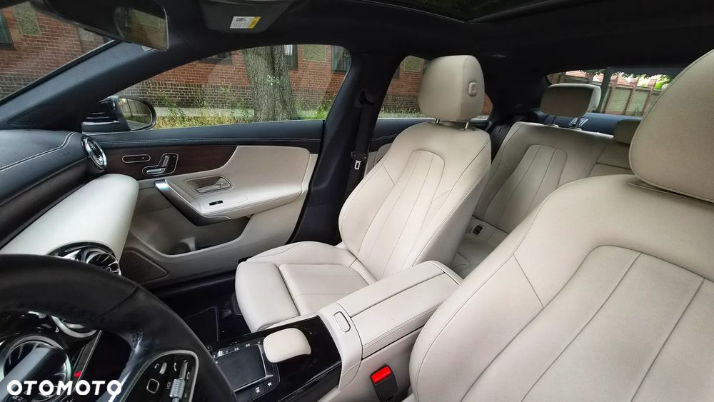 Mercedes-Benz CLA 250 4-Matic 7G-DCT - 27