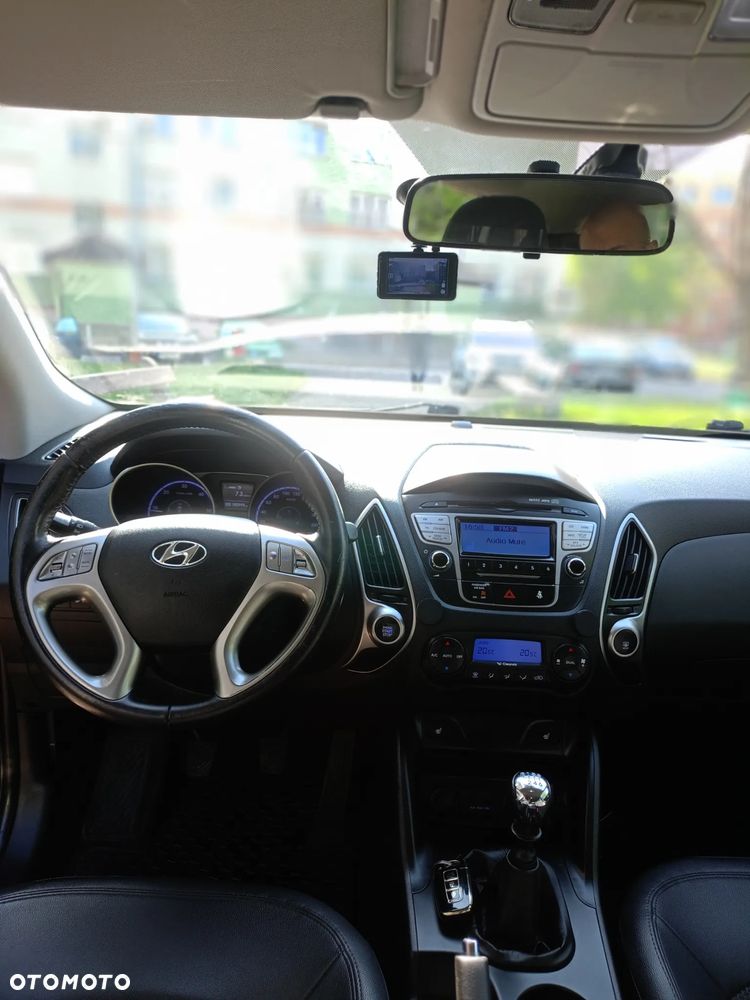 Kia Sportage - 11