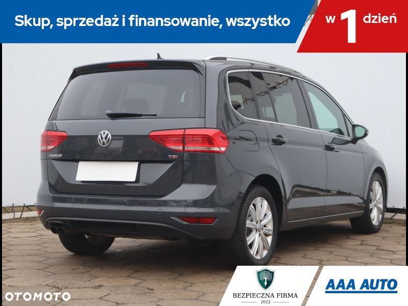 Volkswagen Touran - 6